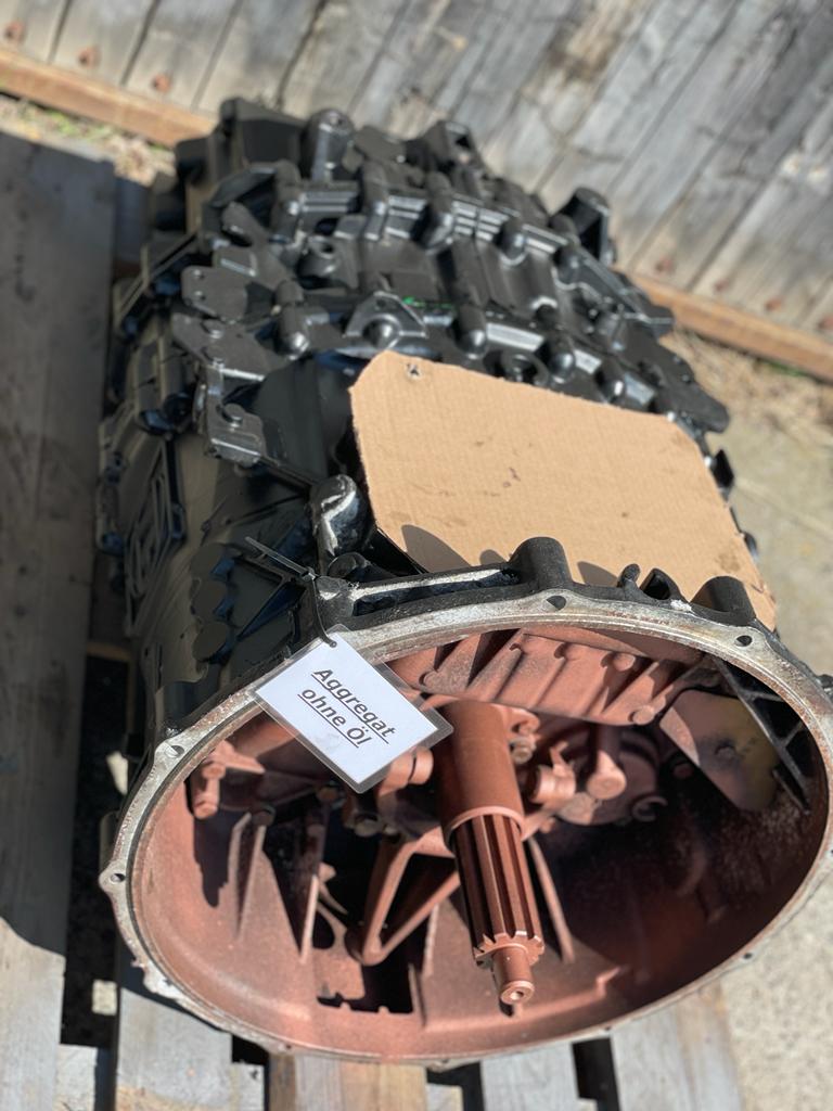 Überholtes Getriebe 12 AS 2301