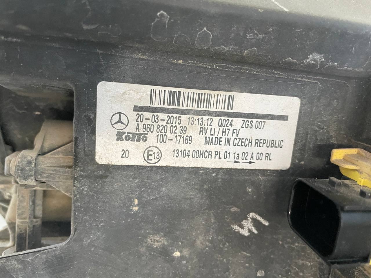 Scheinwerfer für Mercedes Benz Actros A 960 820 03 039